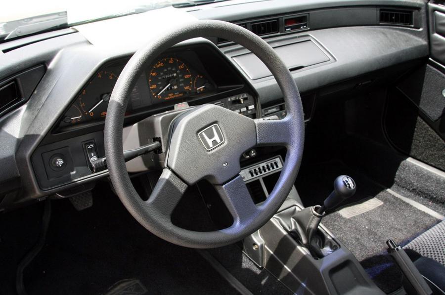  Honda CR-Z 2011 года  (фото 50 из 111)